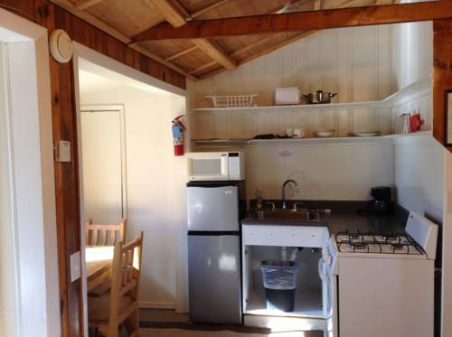 Imagen de la habitación del Hotel Rainbow's End Resort On Rainbow Lake. Foto 15