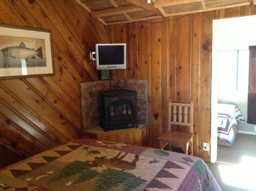 Imagen de la habitación del Hotel Rainbow's End Resort On Rainbow Lake. Foto 16