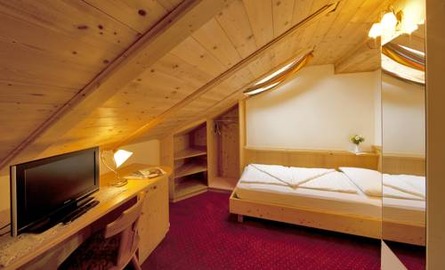 Imagen de la habitación del Hotel Rainegg. Foto 11