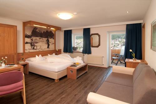 Imagen de la habitación del Hotel Rainell Dolomites Retreat. Foto 2