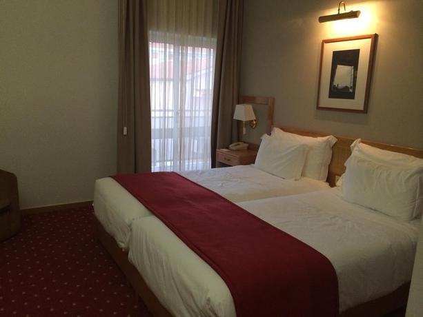 Imagen de la habitación del Hotel Rainha D. Amelia, Arts and Leisure. Foto 4