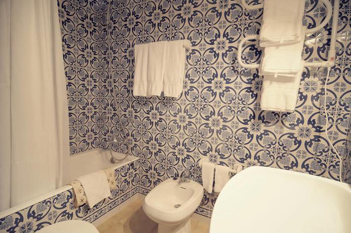 Imagen de la habitación del Hotel Rainha Santa Isabel. Foto 10