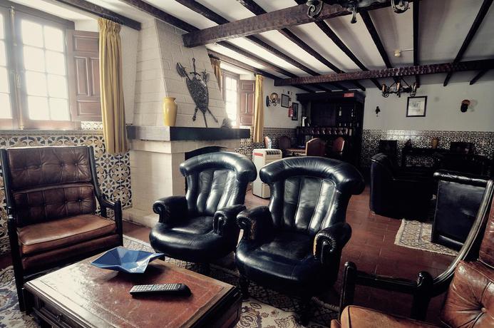 Imagen de los interiores del Hotel Rainha Santa Isabel, &Oacute;bidos. Foto 18