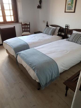 Imagen de la habitación del Hotel Rainha Santa Isabel, &Oacute;bidos. Foto 11