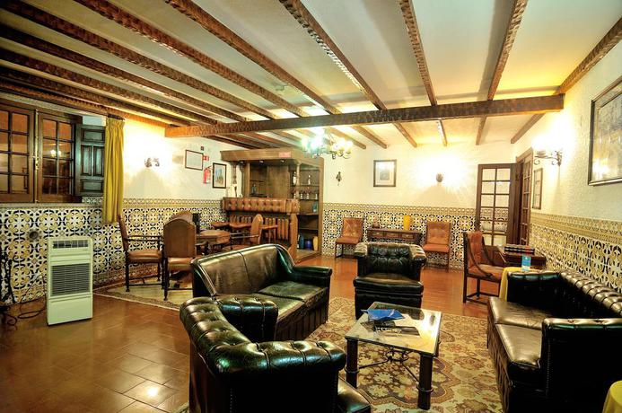 Imagen de los interiores del Hotel Rainha Santa Isabel, &Oacute;bidos. Foto 19