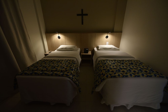 Imagen de la habitación del Hotel Rainha dos Ap&oacute;stolos. Foto 3
