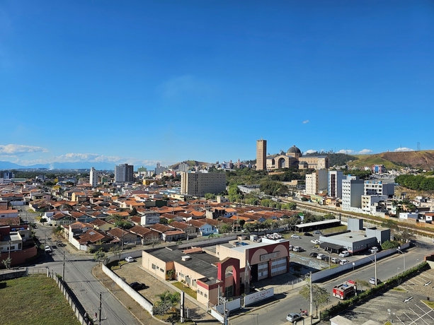 Imagen de la habitación del Hotel Rainha dos Ap&oacute;stolos. Foto 6