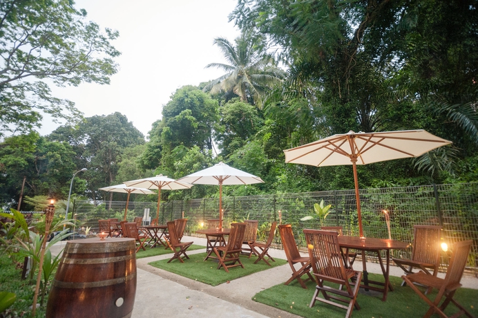 Imagen de los exteriores del Hotel Raintr33 Singapore. Foto 20