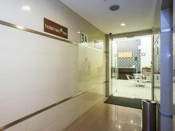 Imagen de los interiores del Hotel Raintree. Foto 15
