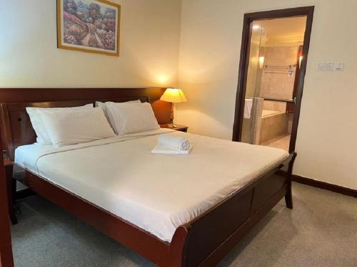 Imagen de la habitación del Hotel Raintree Millennium Suites At Times Square KL. Foto 17