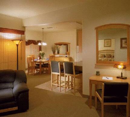 Imagen de la habitación del Hotel Raintree's Cimarron Golf Resort. Foto 4