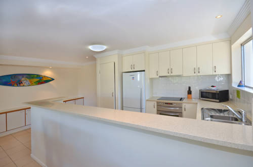 Imagen de la habitación del Hotel Raintrees Resort. Foto 5
