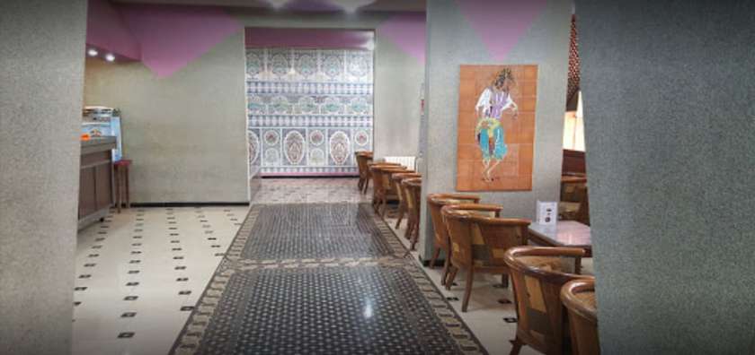 Imagen del bar/restaurante del Hotel Rais. Foto 3