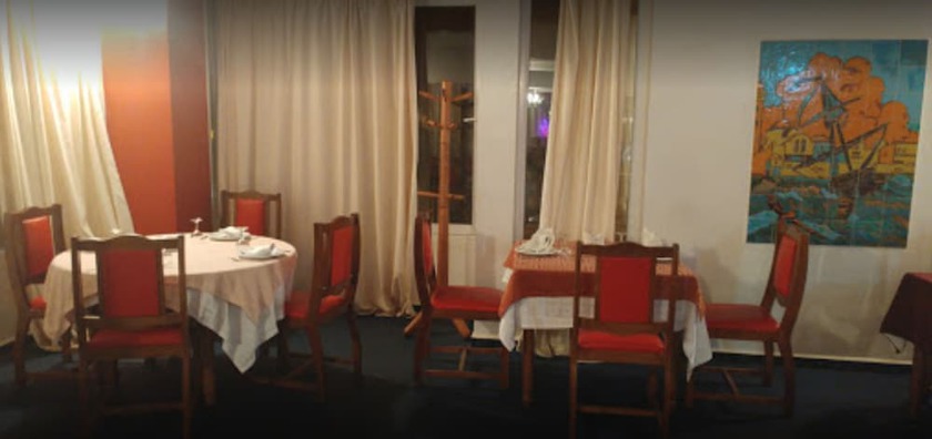 Imagen del bar/restaurante del Hotel Rais. Foto 6