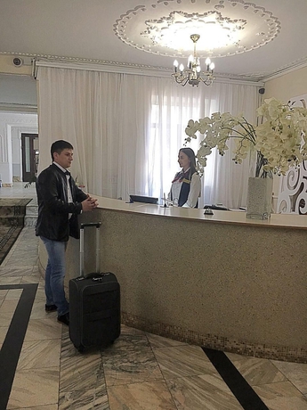 Imagen de los interiores del Hotel Raitex. Foto 19