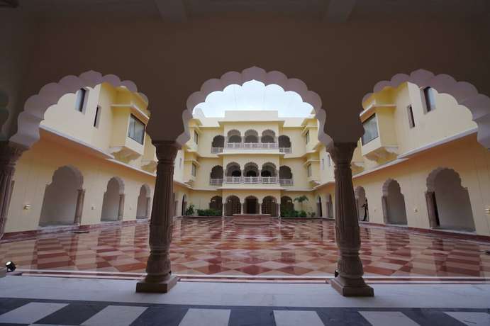 Imagen de los exteriores del Hotel Raj Bagh Palace. Foto 14