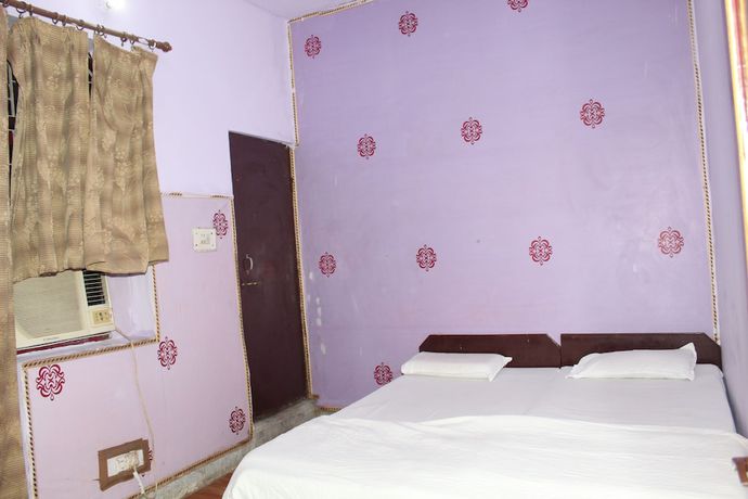 Imagen de la habitación del Hotel Raj Bed and Breakfast. Foto 7