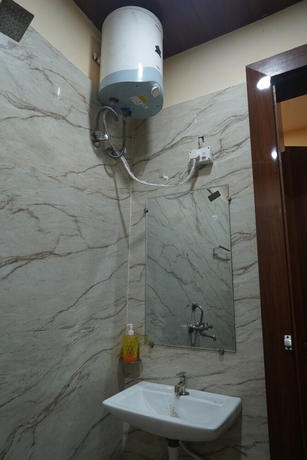 Imagen de la habitación del Hotel Raj Kamal and Garden. Foto 4