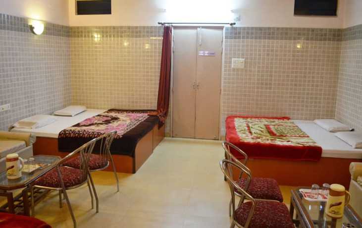Imagen de la habitación del Hotel Raj Mahal, Benar&eacute;s. Foto 2