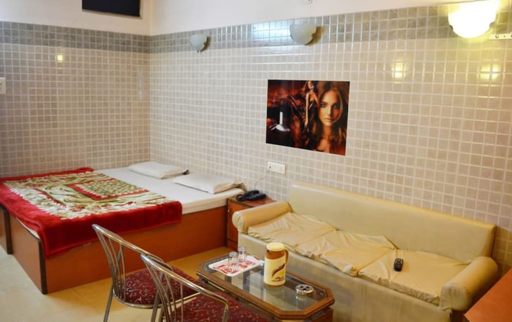 Imagen de la habitación del Hotel Raj Mahal, Benar&eacute;s. Foto 3