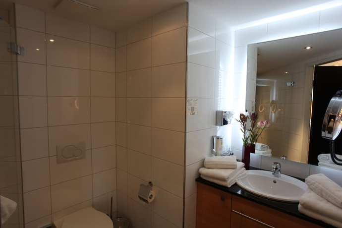 Imagen de la habitación del Hotel Raj Mahal, Castrop-Rauxel. Foto 5