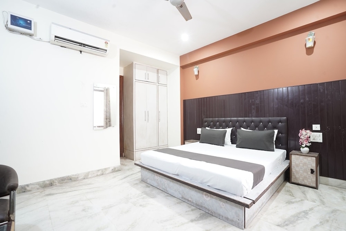 Imagen de la habitación del Hotel Raj Mahal, Gurugram. Foto 8