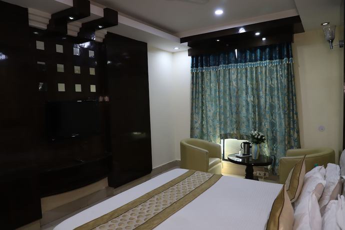 Imagen de la habitación del Hotel Raj Mandir. Foto 9