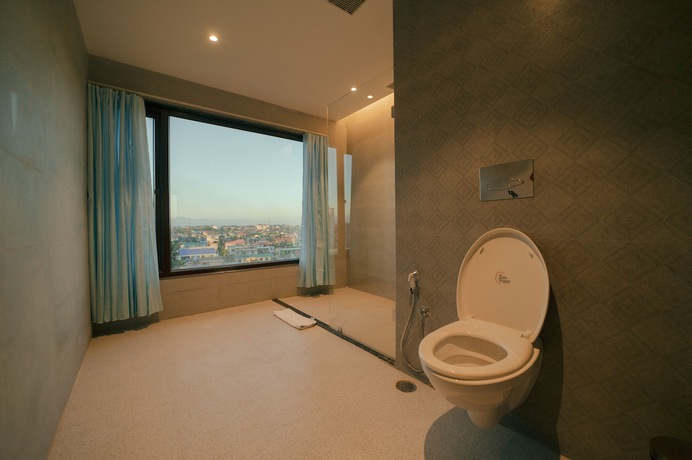 Imagen de la habitación del Hotel Raj Meridian. Foto 9