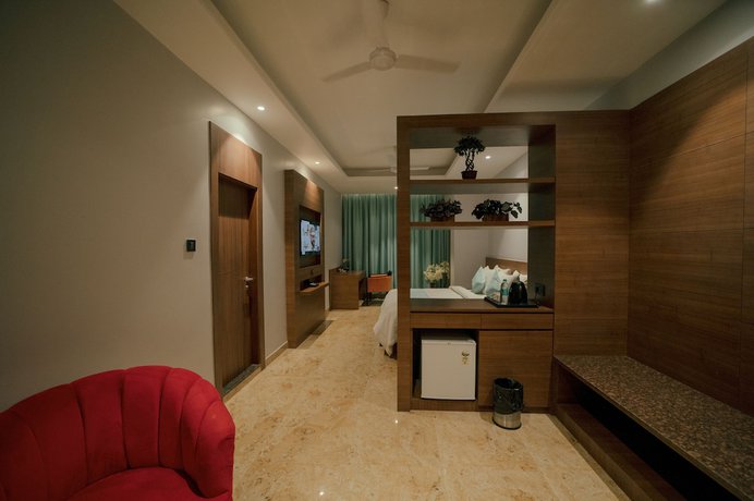 Imagen de la habitación del Hotel Raj Meridian. Foto 10
