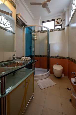 Imagen de la habitación del Hotel Raj Niwas. Foto 11