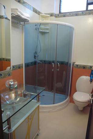 Imagen de la habitación del Hotel Raj Niwas. Foto 14