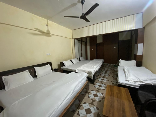 Imagen de la habitación del Hotel Raj Palace, Badrinath. Foto 3