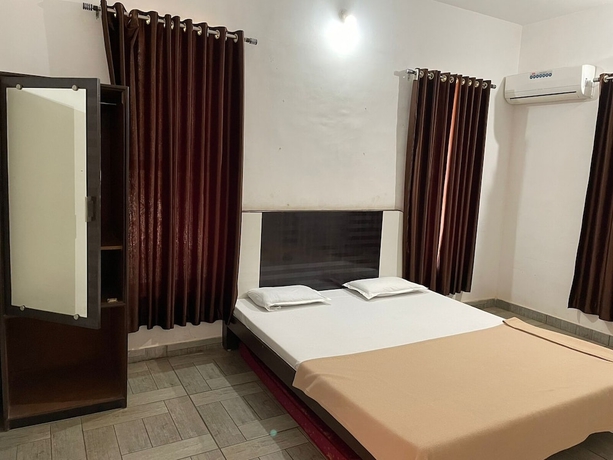 Imagen de la habitación del Hotel Raj Resort. Foto 11