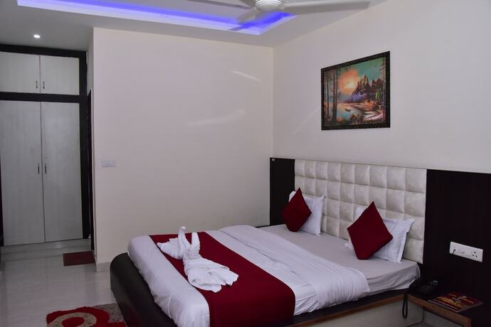 Imagen general del Hotel Raj Resort, Rishikesh. Foto 4