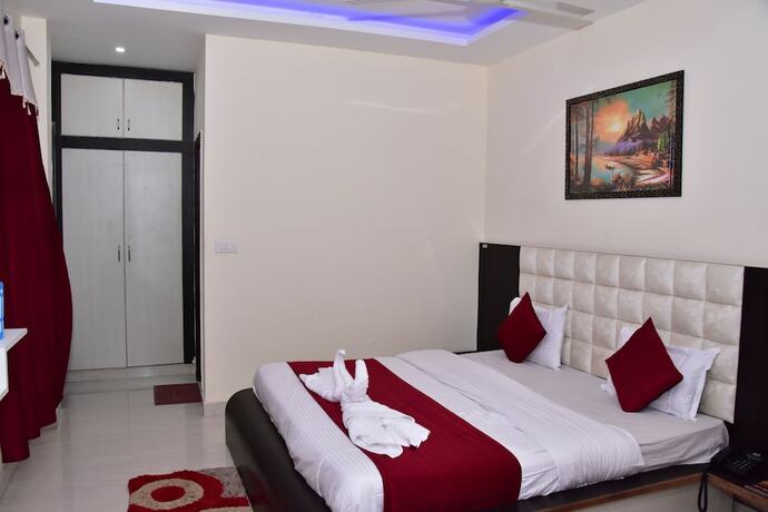 Imagen general del Hotel Raj Resort, Rishikesh. Foto 9