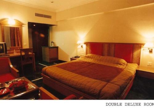 Imagen general del Hotel Raj Vilas Palace Rajasthan. Foto 5