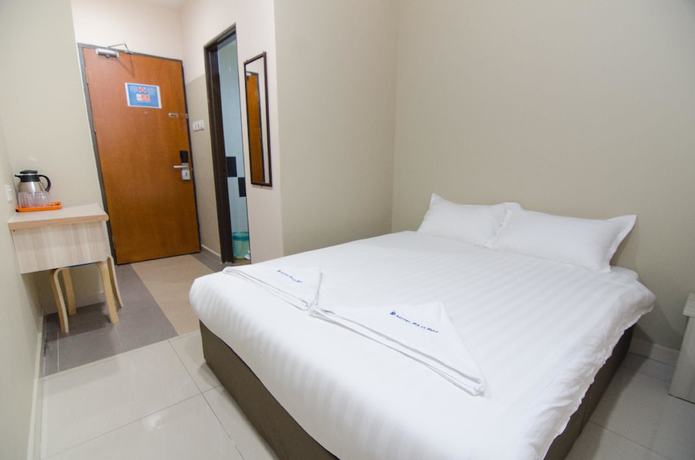 Imagen de la habitación del Hotel Raja Bot. Foto 7