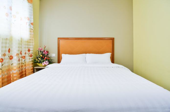 Imagen de la habitación del Hotel Raja Bot. Foto 8