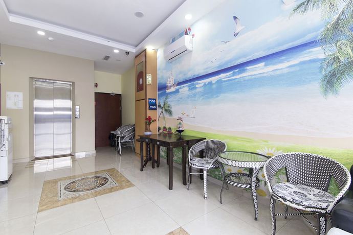 Imagen de los interiores del Hotel Raja Bot. Foto 19