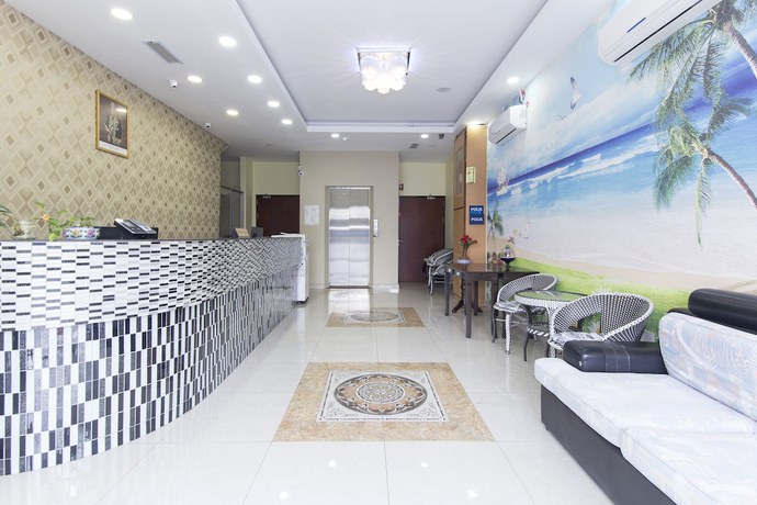 Imagen de los interiores del Hotel Raja Bot. Foto 20