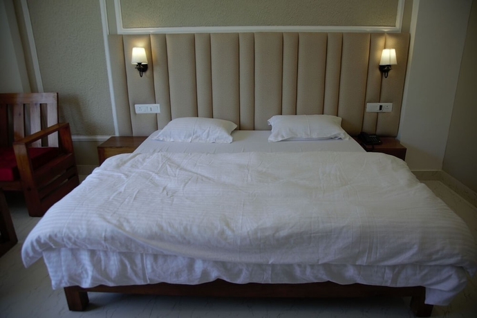 Imagen de la habitación del Hotel Raja Jis. Foto 5