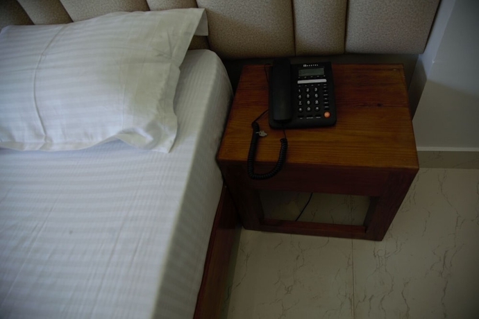 Imagen de la habitación del Hotel Raja Jis. Foto 8