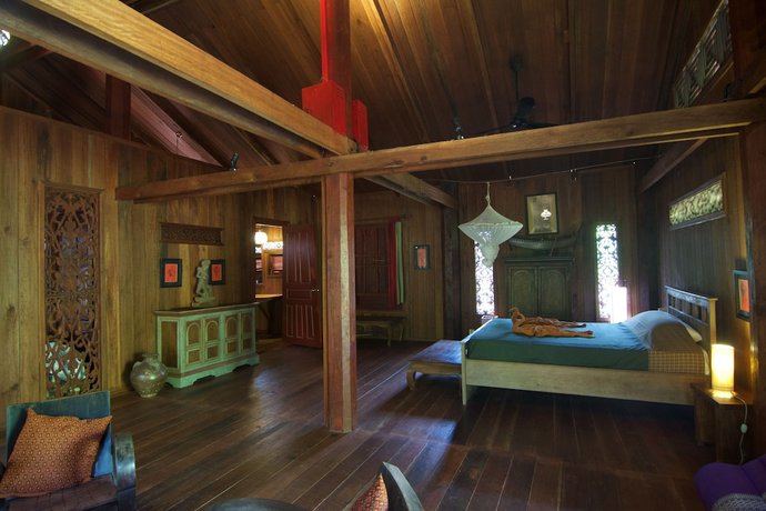 Imagen de la habitación del Hotel Rajabori Villas. Foto 19