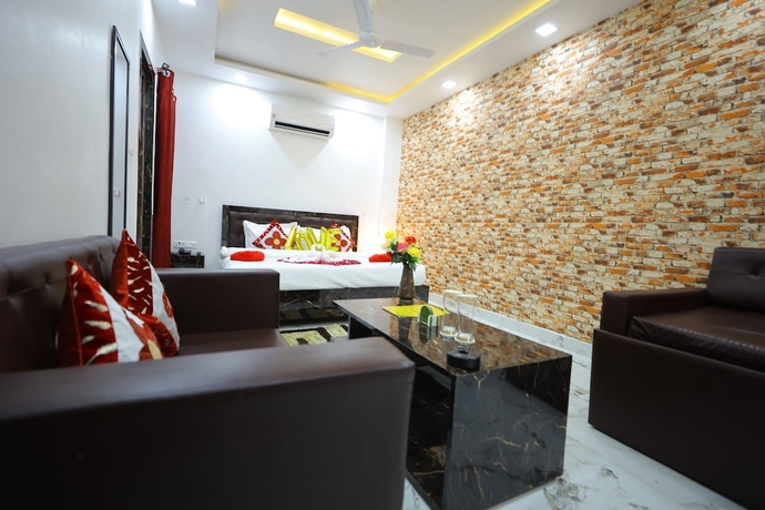 Imagen de la habitación del Hotel Rajani. Foto 8