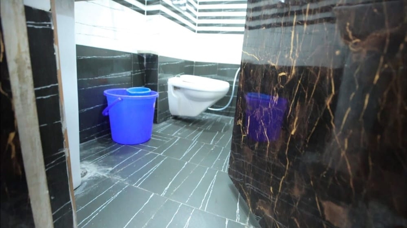 Imagen de la habitación del Hotel Rajani. Foto 15
