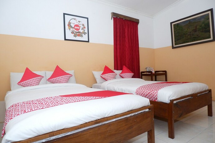 Imagen de la habitación del Hotel Rajasa. Foto 6