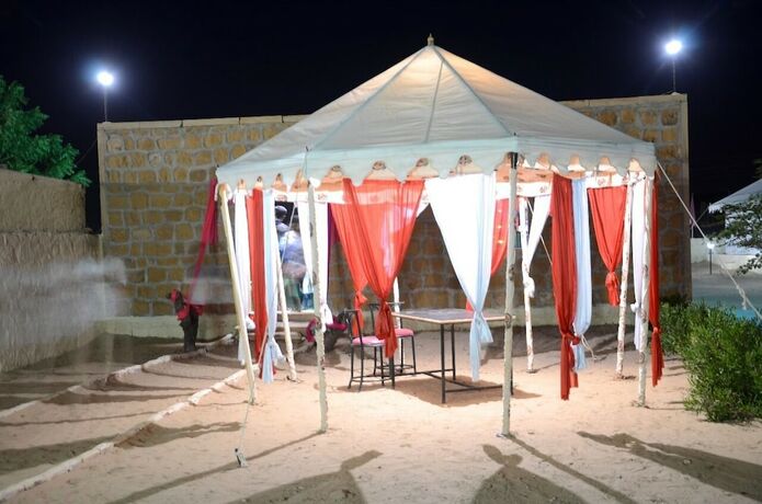 Imagen de los interiores del Hotel Rajasthan Adventure Resort. Foto 19