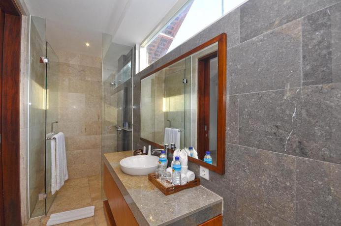 Imagen de la habitación del Hotel Rajavilla Lombok resort. Foto 10