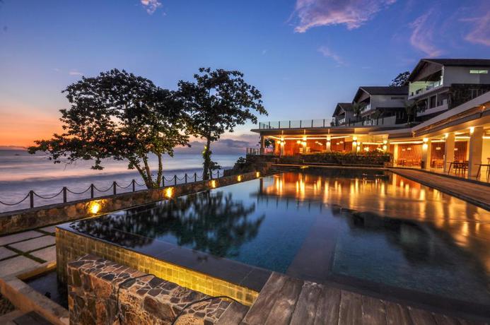 Imagen del bar/restaurante del Hotel Rajavilla Lombok resort. Foto 3