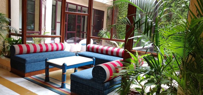 Imagen de los interiores del Hotel Rajdarshan - A Lake View Hotel in Udaipur. Foto 14